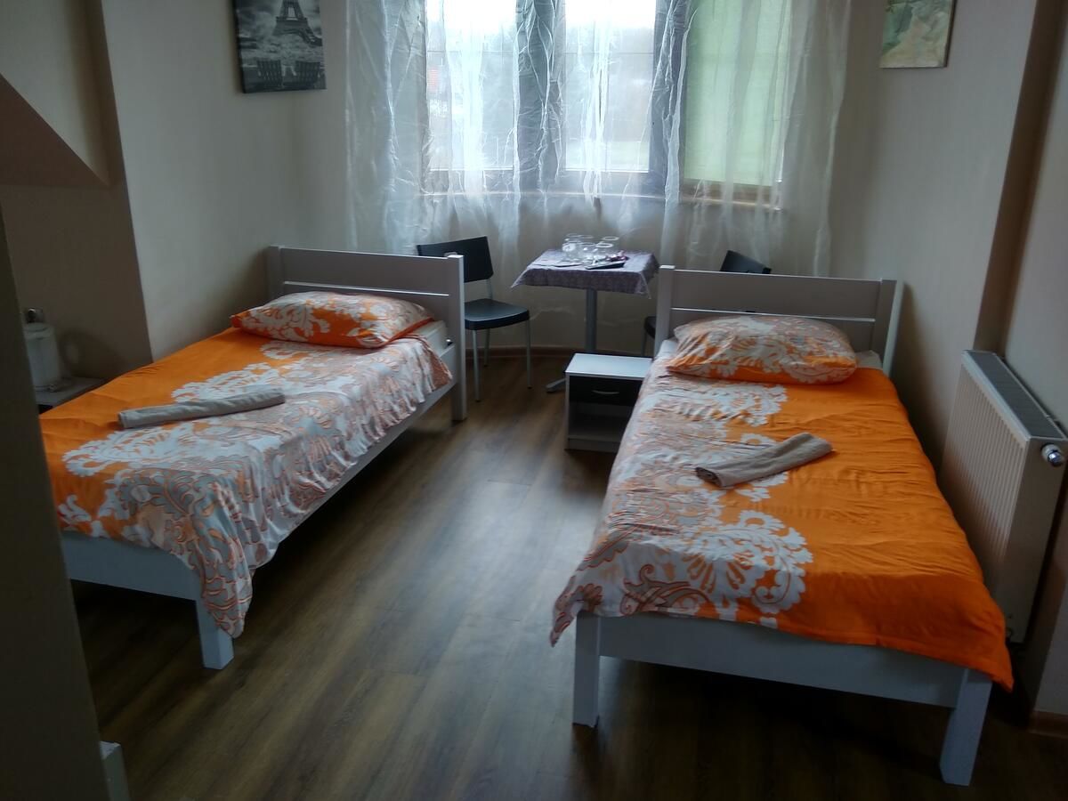 Отели типа «постель и завтрак» Pensjonat U Heleny Болеславец-14